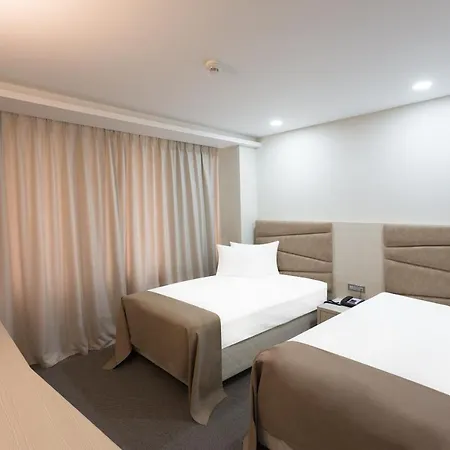 President Hotel By Hrazdan Hotel Cjsc Yerevan Exterior photo