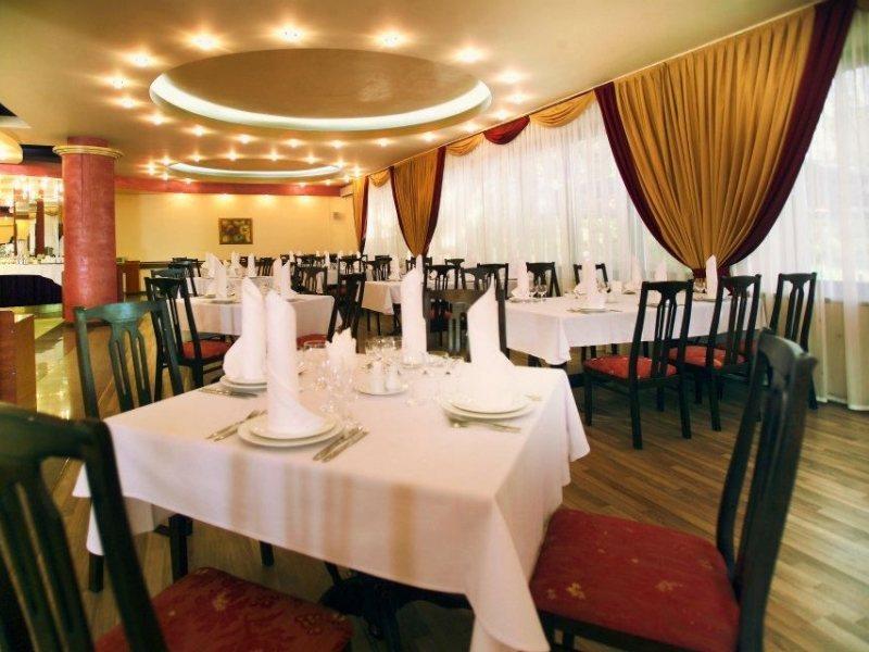 Hotel President By Hrazdan Cjsc