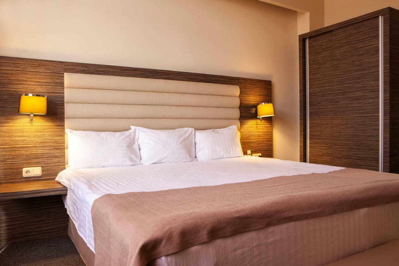 President By Hrazdan Cjsc 4* Erivan